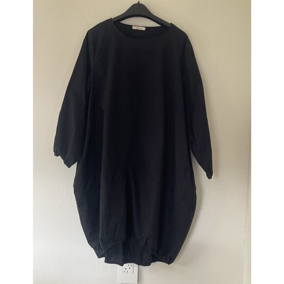 LOVE IN Voluminous Long Sleeve Poplin Dress Black Size Large - Picture 1 of 3